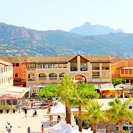 Cap Esterel Village Studio Au Calme H2 : 335la Apartment *